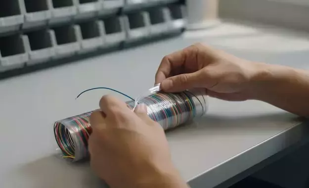 Zdjecie newsa Jak dobrać spiralną owijkę do wiązki kabli, którą trzeba później łatwo rozbudować?